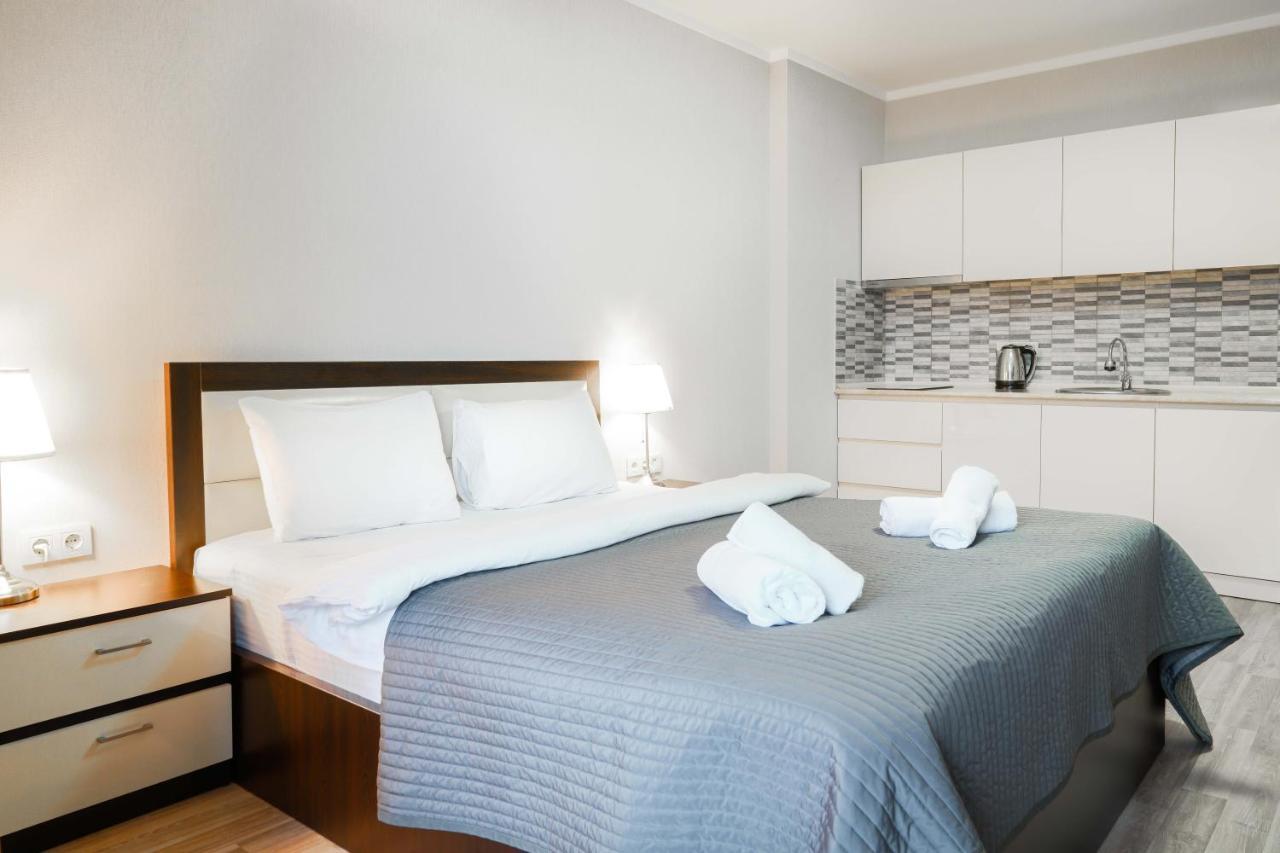 Holiday Lux Sea Towers Batumi Esterno foto